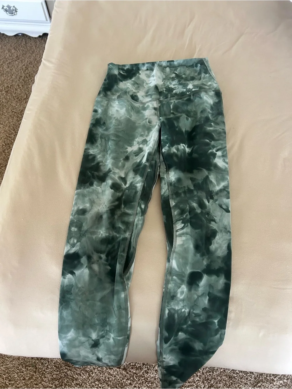 lululemon athletica Dark Green Tie-Dye Performance leggings